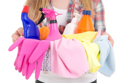Local upholstery cleaning service for Sutton homes and businesses