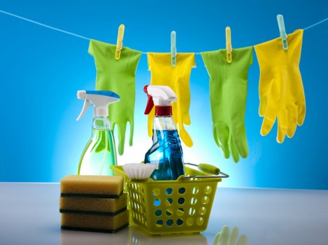 Local cleaning team working in a Sutton residential flat